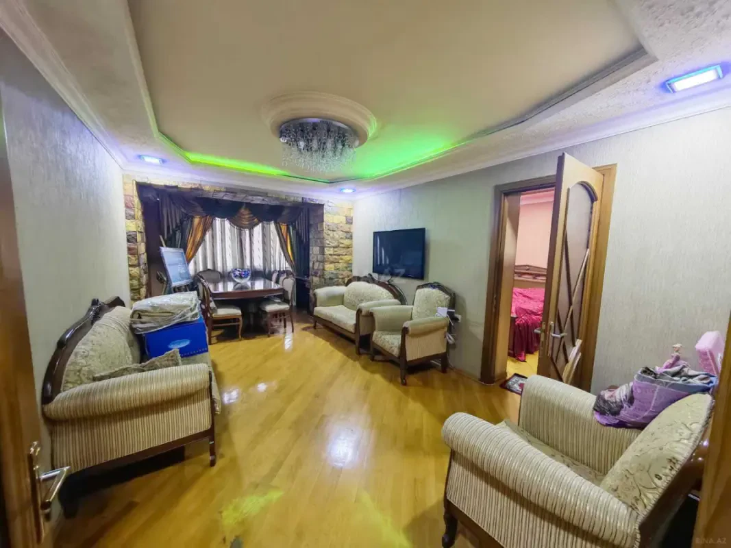 Satılır 3 otaqlı mənzil 88 m²