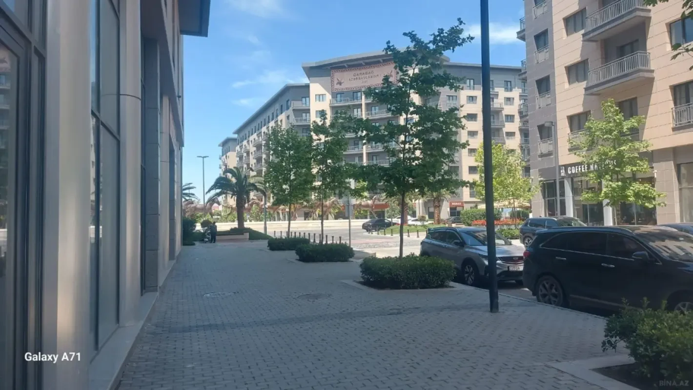 Kirayə verilir obyekt 90 m²