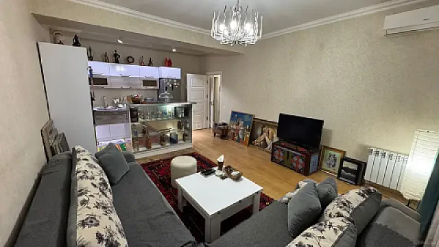 Kirayə verilir 2 otaqlı mənzil 60 m² — Bakı 2 otaq 60.00 m²