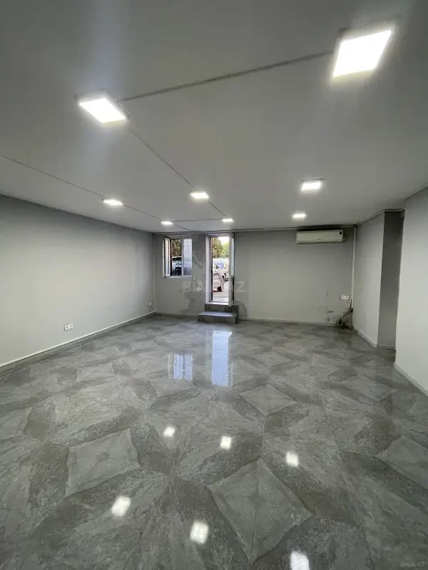 Kirayə verilir 2 otaqlı ofis 60 m²