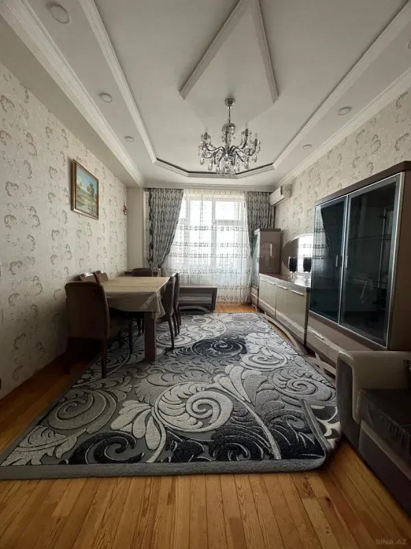 Kirayə verilir 2 otaqlı mənzil 55 m²