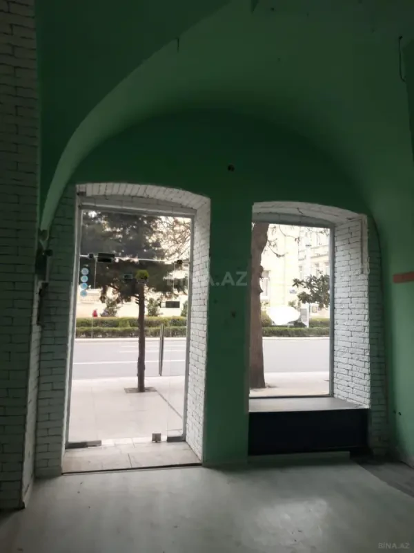 Kirayə verilir obyekt 100 m²