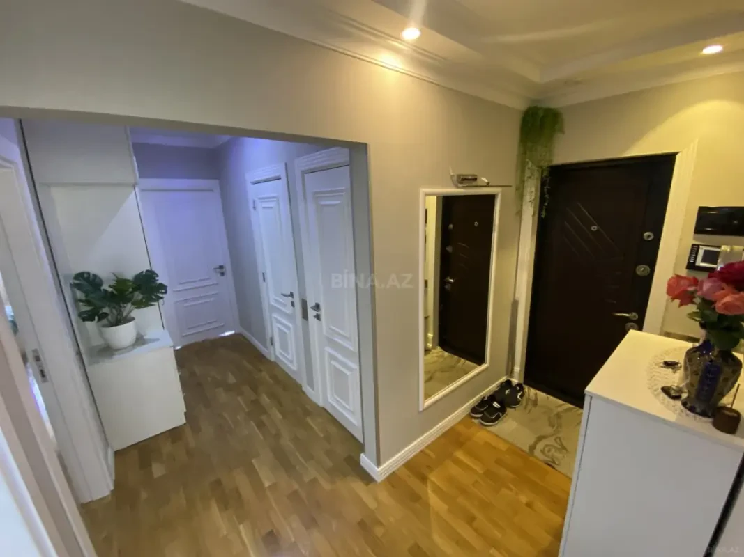 Satılır 3 otaqlı mənzil 75 m²