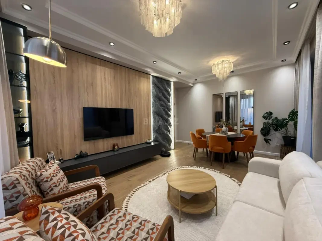 Satılır 3 otaqlı mənzil 96 m²
