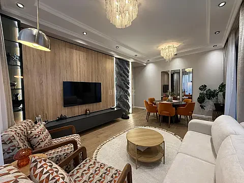 Satılır 3 otaqlı mənzil 96 m² — Bakı, Memar Əcəmi yanı 3 otaq 96.00 m²