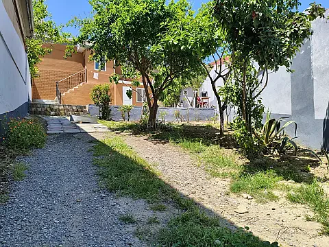 Satılır 5 otaqlı həyət evi 110 m² — Bakı 5 otaq 110.00 m²