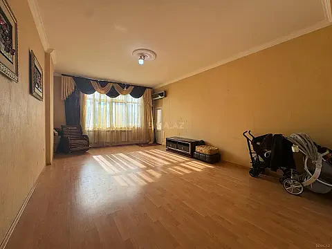 Satılır 3 otaqlı mənzil 150 m² — Bakı, Əhmədli 3 otaq 150.00 m²