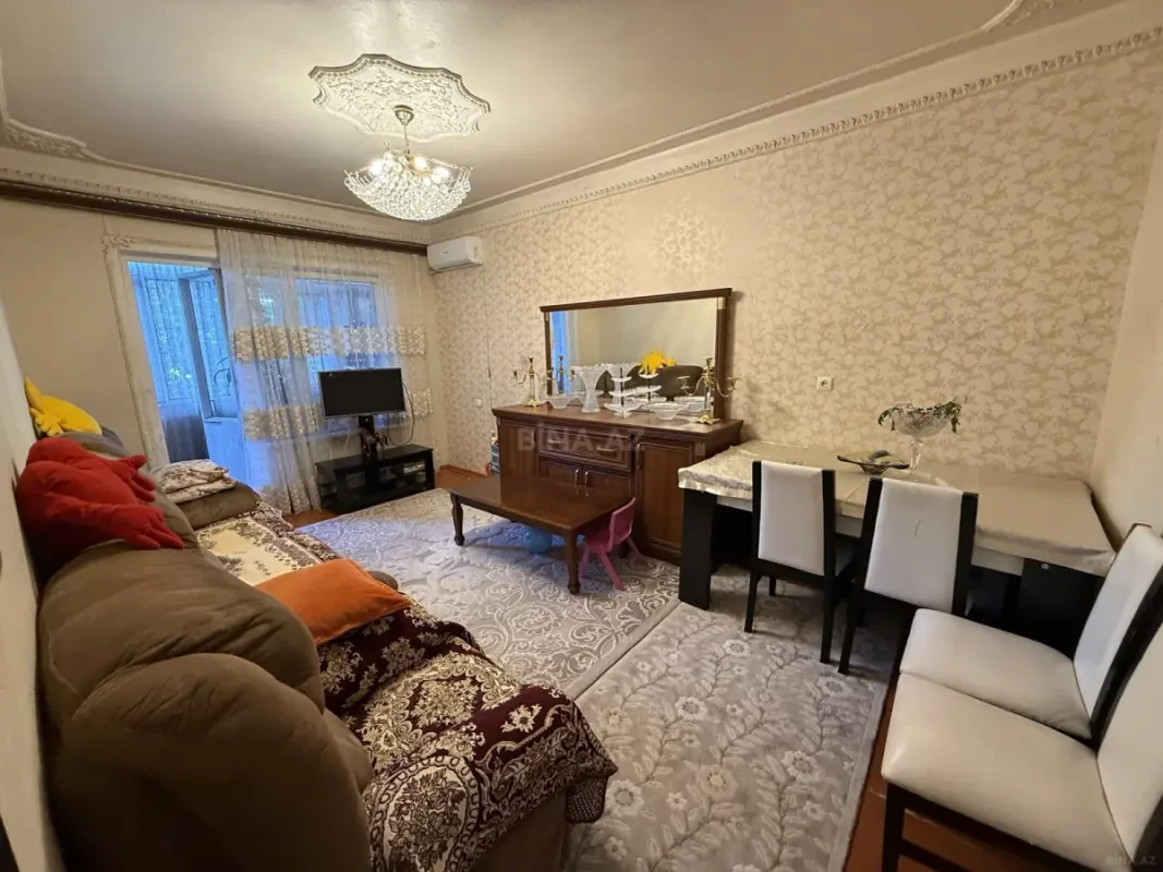 Satılır 3 otaqlı mənzil 85 m²