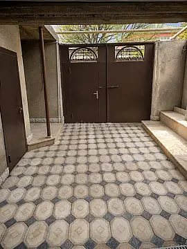 Satılır 5 otaqlı həyət evi 250 m² — Bakı, Əhmədli 5 otaq 250.00 m²