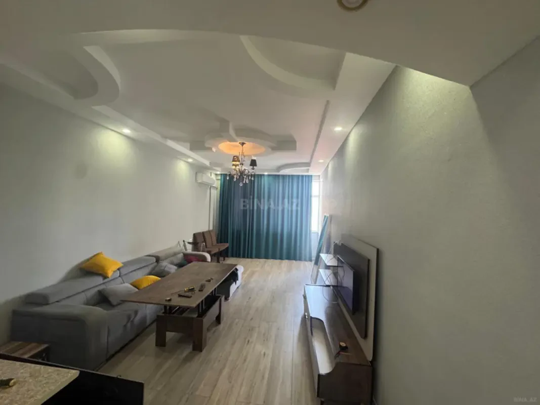 Kirayə verilir 2 otaqlı mənzil 65 m²