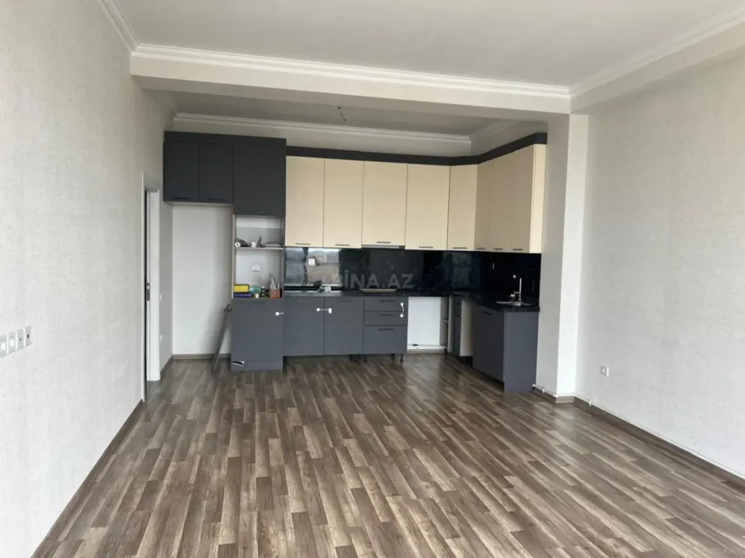 Satılır 3 otaqlı mənzil 95 m²