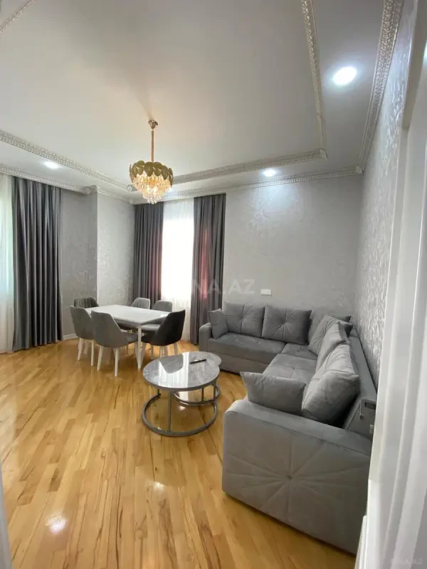 Kirayə verilir 3 otaqlı mənzil 108 m²