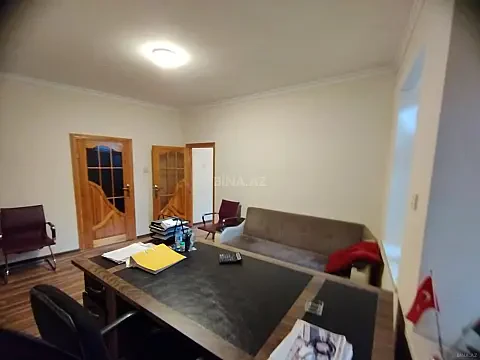 Kirayə verilir 4 otaqlı ofis 80 m² — Bakı, Nizami 4 otaq 80.00 m²
