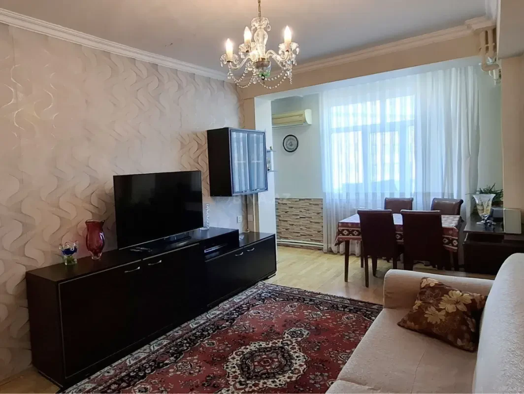 Satılır 2 otaqlı mənzil 50 m²