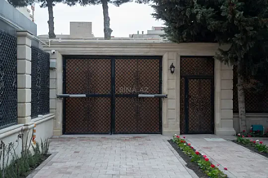 Kirayə verilir 10 otaqlı həyət evi 522 m² — Bakı 10 otaq 522.00 m²