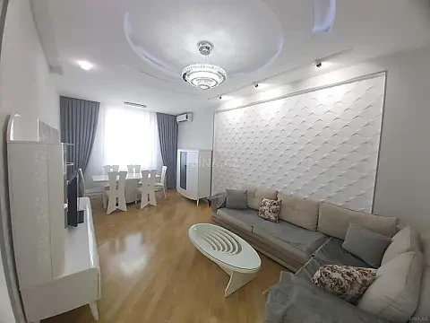 Satılır 3 otaqlı mənzil 110 m² — Bakı, Nizami 3 otaq 110.00 m²