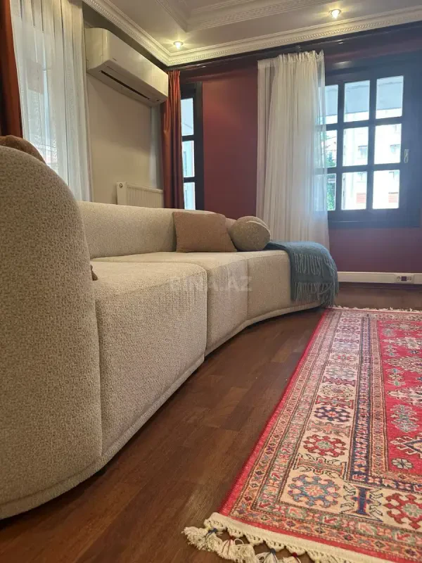 Kirayə verilir 3 otaqlı mənzil 85 m²