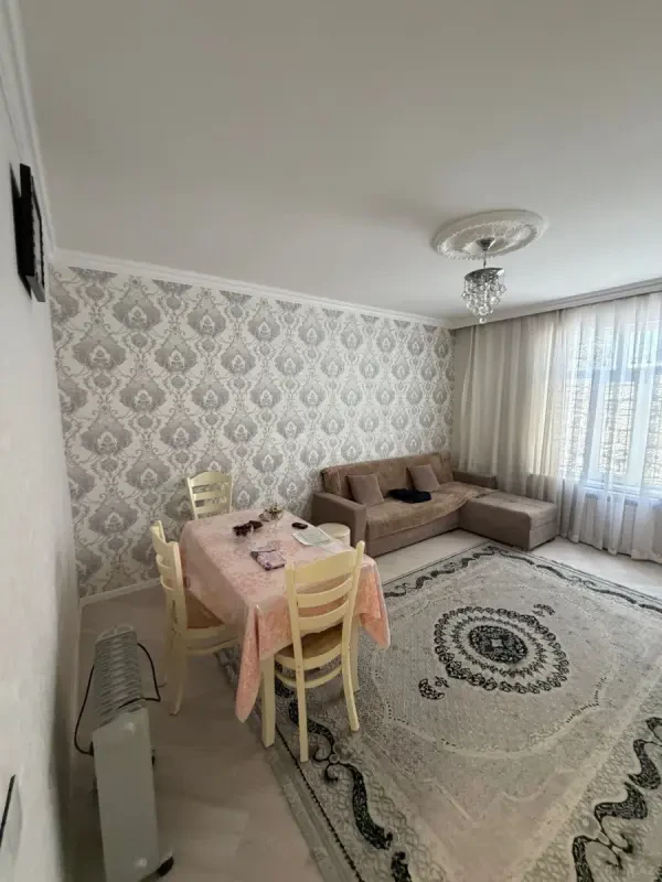 Satılır 2 otaqlı həyət evi 50 m²