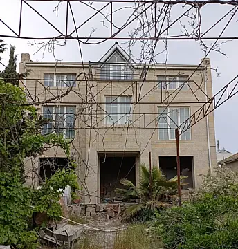 Satılır 8 otaqlı həyət evi 350 m² — Bakı, Binə 8 otaq 350.00 m²