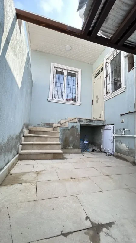 Satılır 3 otaqlı həyət evi 55 m²