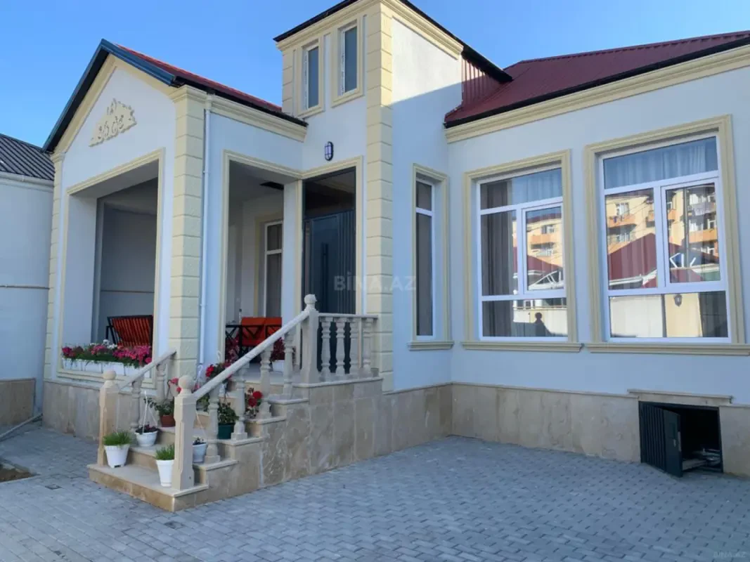 Satılır 4 otaqlı həyət evi 94 m²