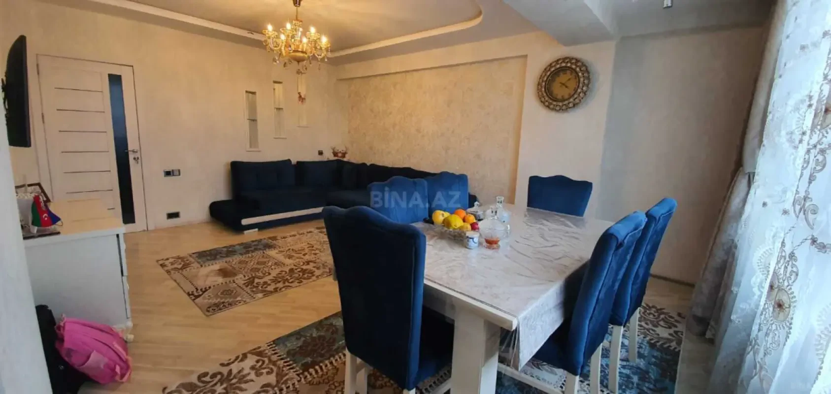 Kirayə verilir 2 otaqlı mənzil 70 m²