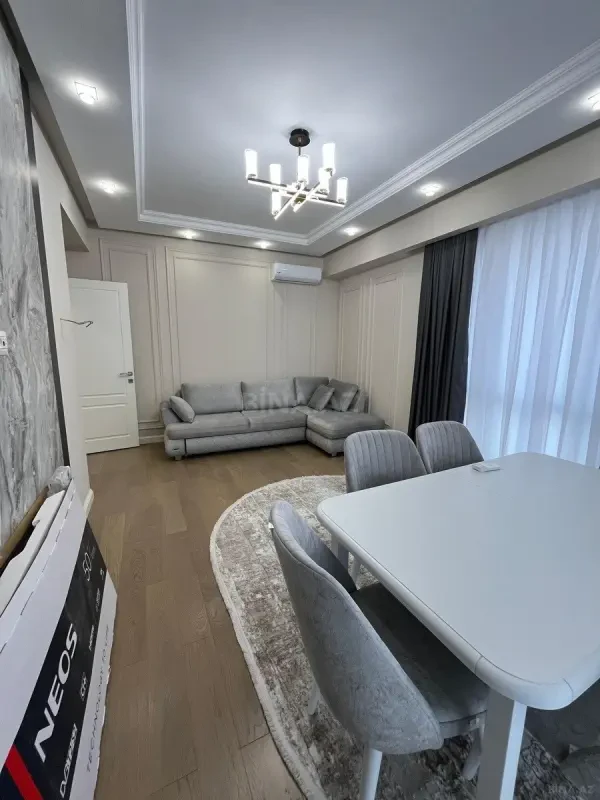 Kirayə verilir 3 otaqlı mənzil 120 m²