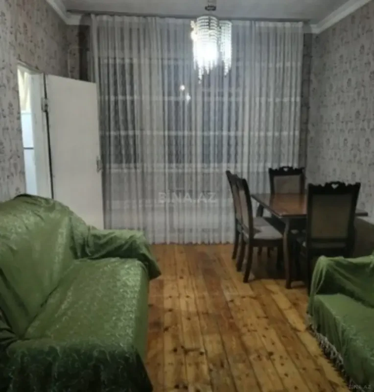 Kirayə verilir 2 otaqlı mənzil 50 m²