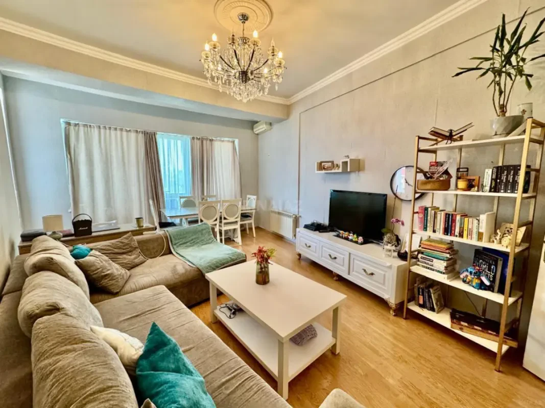 Satılır 2 otaqlı mənzil 90 m²