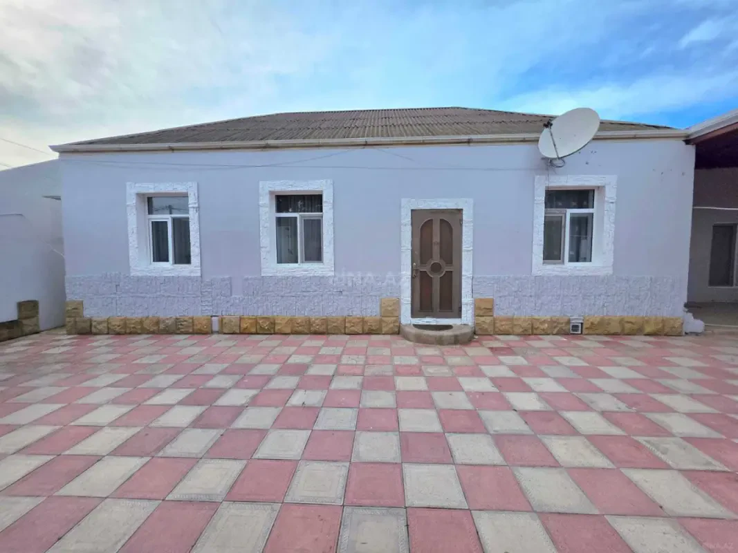 Kirayə verilir 3 otaqlı həyət evi 110 m²