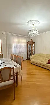 Satılır 5 otaqlı mənzil 150 m² — Bakı 5 otaq 150.00 m²