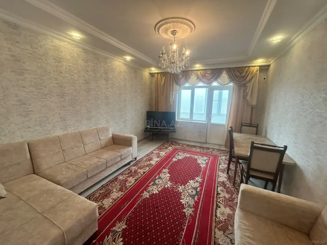Kirayə verilir 2 otaqlı mənzil 75 m²