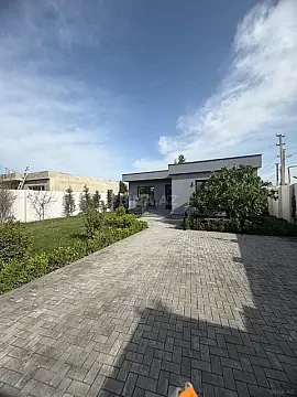 Satılır 5 otaqlı həyət evi 180 m² — Bakı, Buzovna 5 otaq 180.00 m²