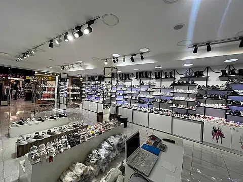 Kirayə verilir obyekt 32 m² — Bakı, Nizami 32.00 m²