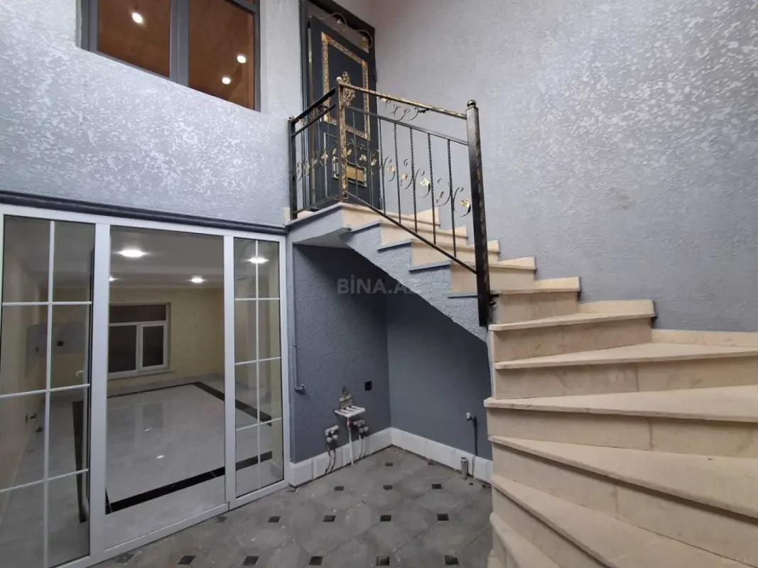 Satılır 5 otaqlı həyət evi 110 m²