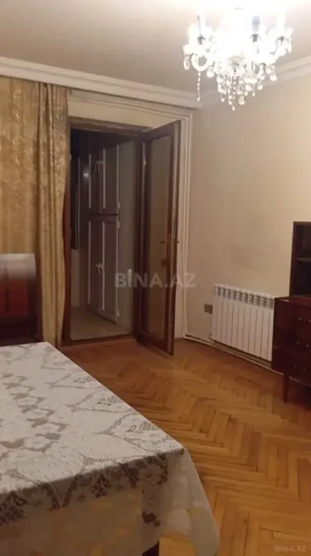 Satılır 3 otaqlı mənzil 90 m²