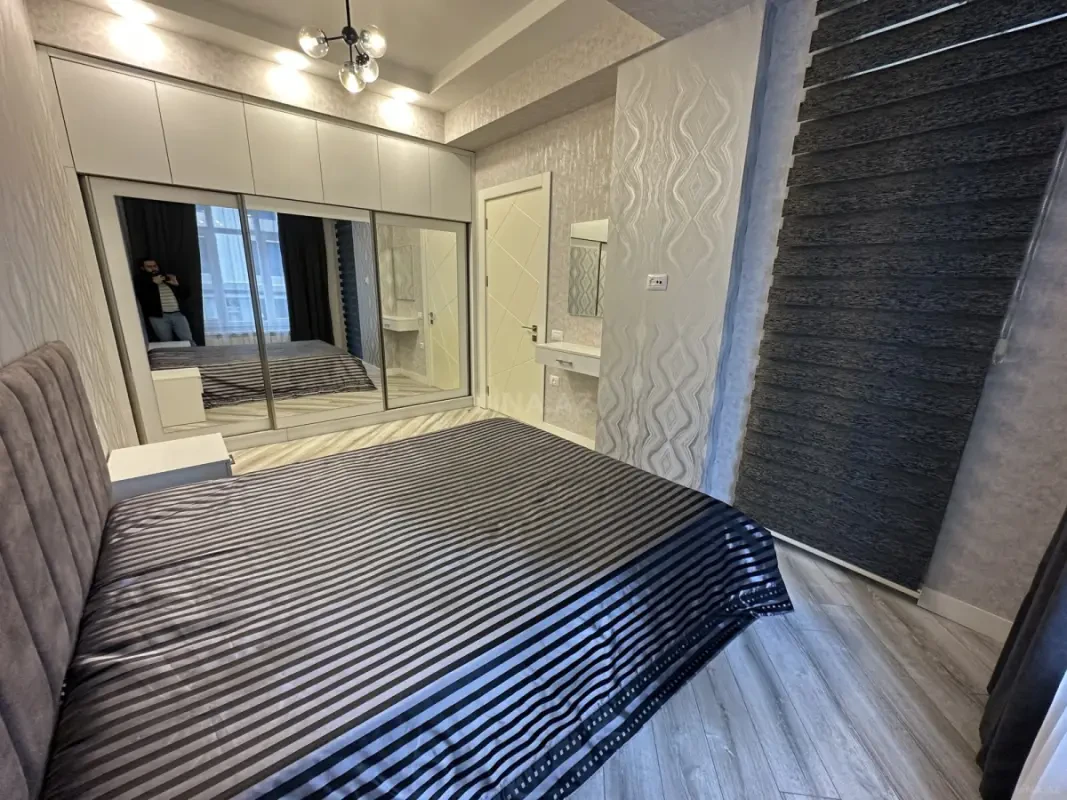 Kirayə verilir 2 otaqlı mənzil 62.1 m²