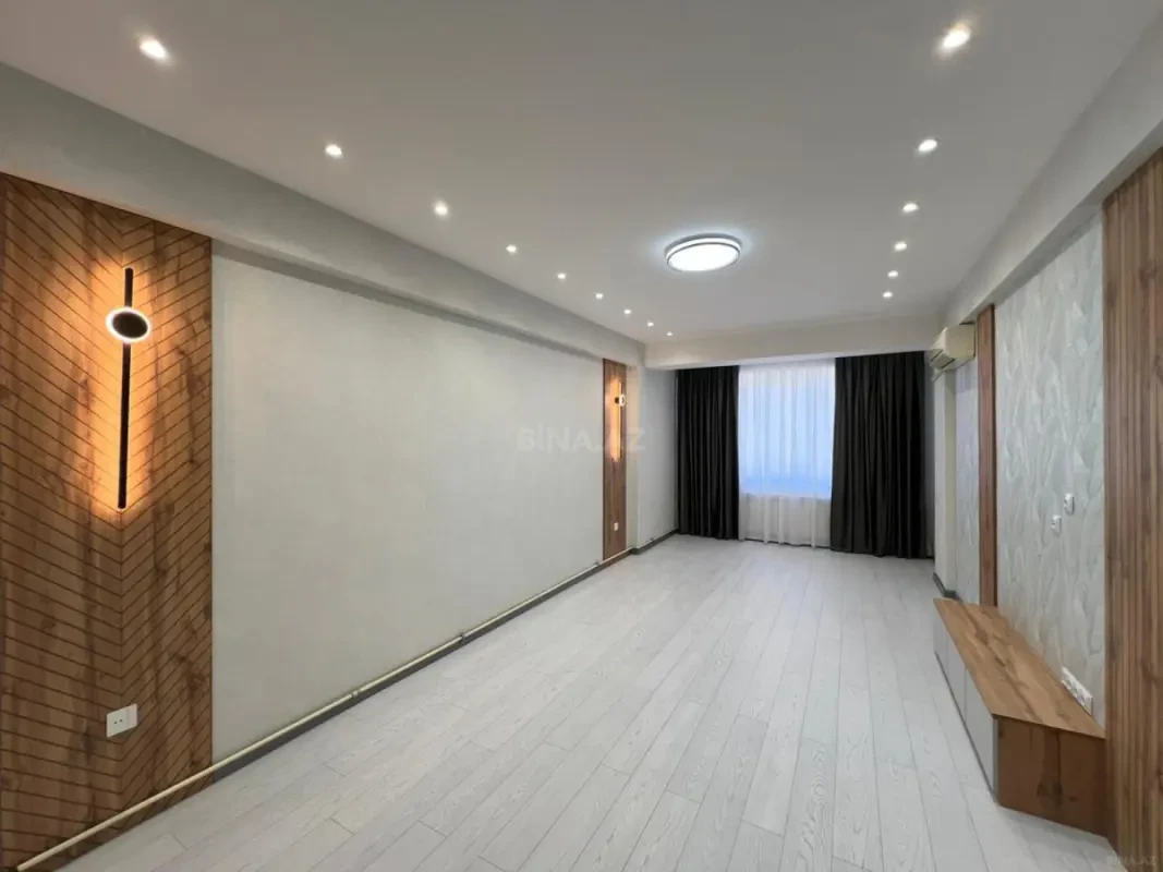 Satılır 2 otaqlı mənzil 68 m²