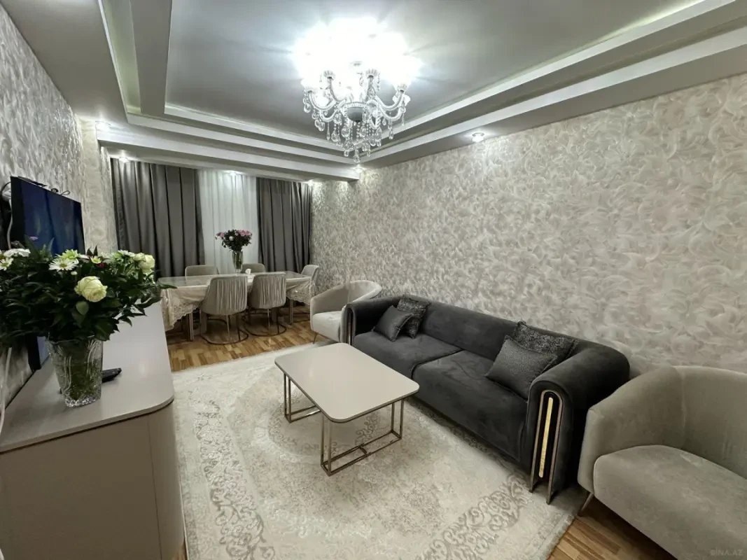Satılır 3 otaqlı mənzil 95 m²