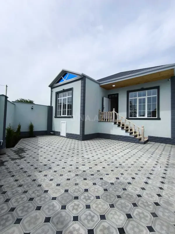 Satılır 3 otaqlı həyət evi 73 m²