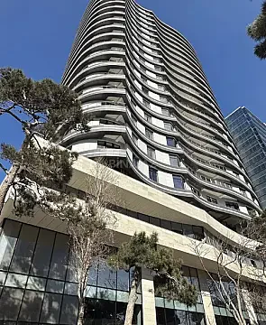 Satılır 4 otaqlı mənzil 162 m² — Bakı 4 otaq 162.00 m²