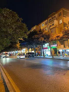 Satılır 2 otaqlı mənzil 65 m² — Bakı, Memar Əcəmi yanı 2 otaq 65.00 m²
