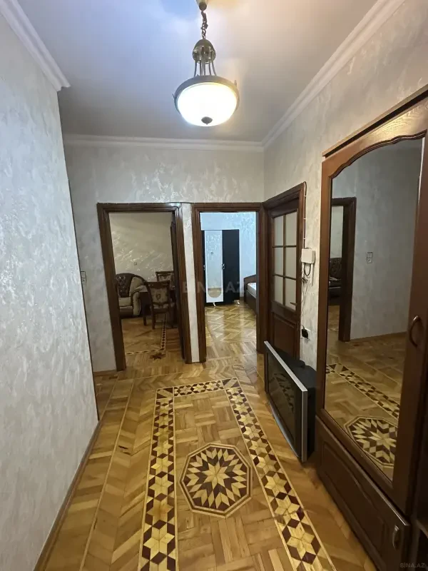 Kirayə verilir 3 otaqlı mənzil 80 m²