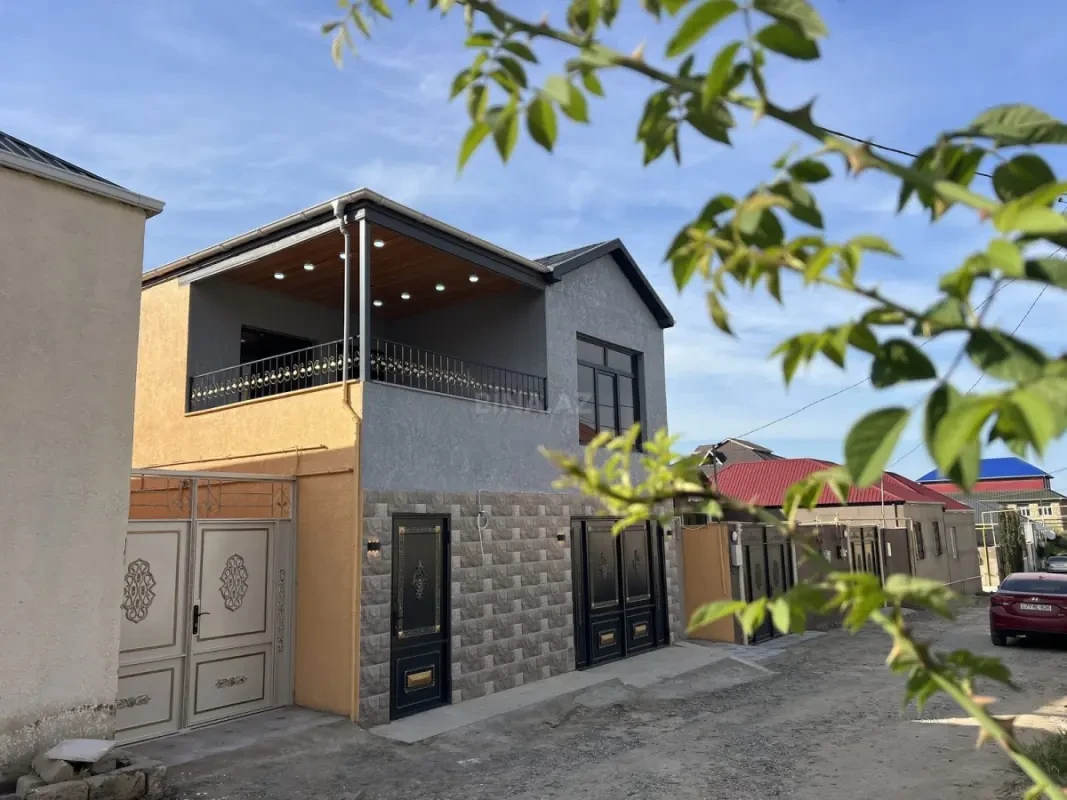 Satılır 5 otaqlı həyət evi 130 m²