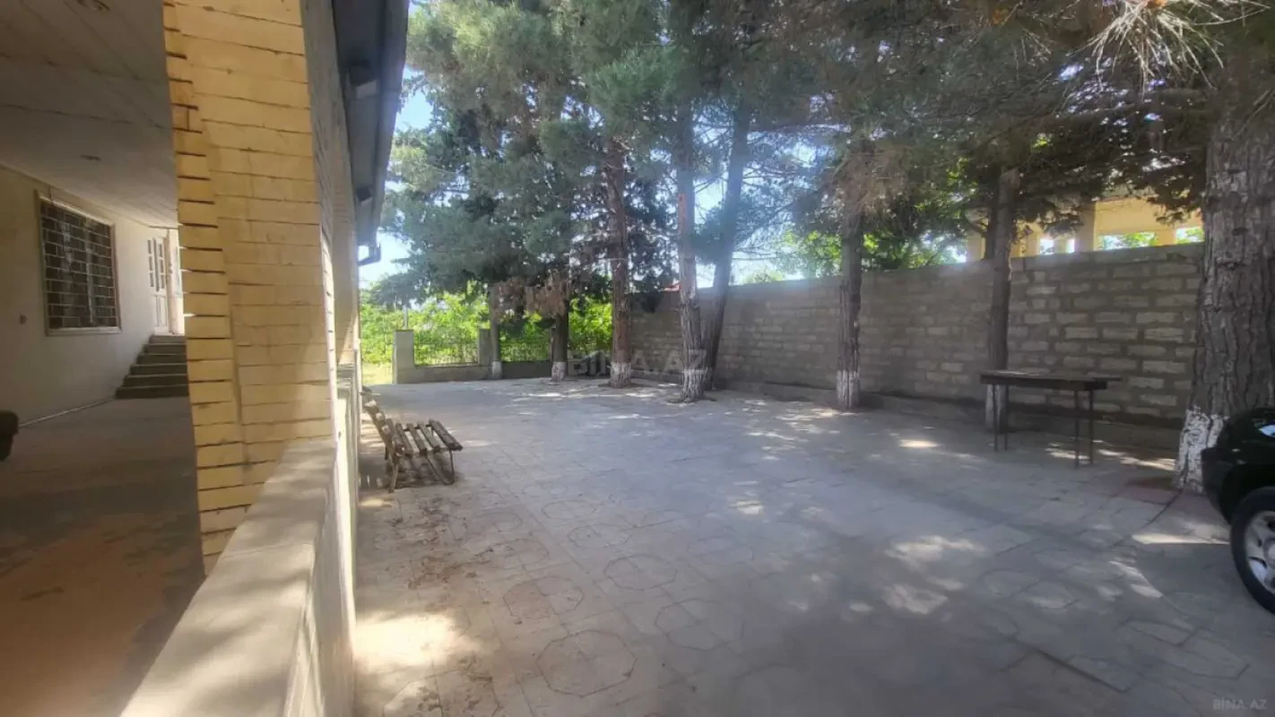 Satılır 5 otaqlı həyət evi 150 m²
