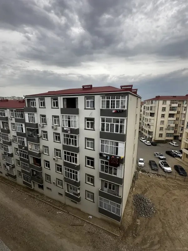 Satılır 1 otaqlı mənzil 54 m²
