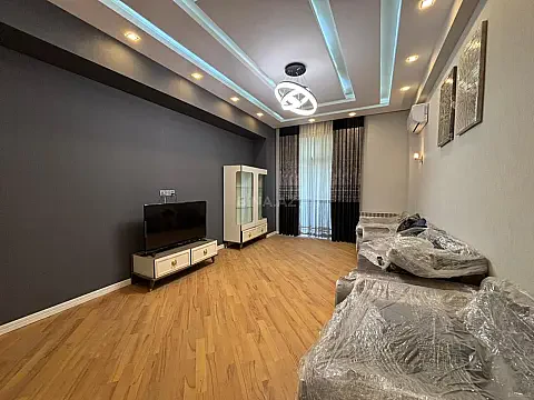 Kirayə verilir 2 otaqlı mənzil 100 m² — Bakı 2 otaq 100.00 m²