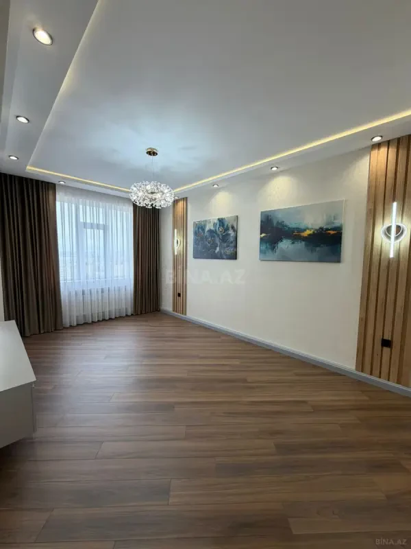Satılır 3 otaqlı mənzil 82 m²