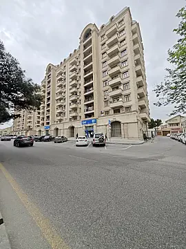 Satılır 3 otaqlı mənzil 92 m² — Bakı, Bakıxanov 3 otaq 92.00 m²