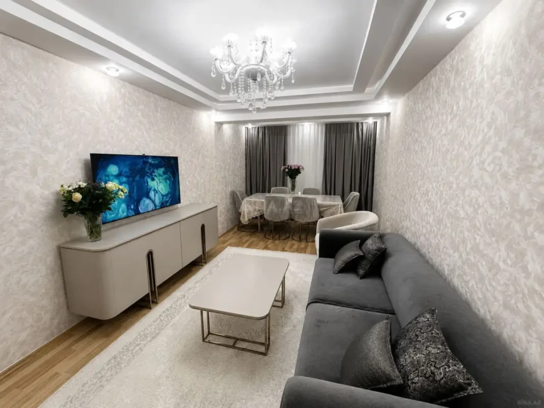 Satılır 3 otaqlı mənzil 95 m²